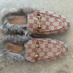 Gucci furry slides